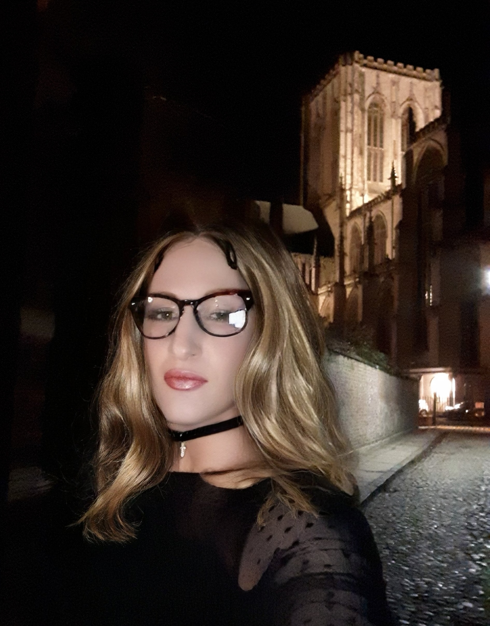 new pics added daily sissy slut carolinemessytv she’s so on show
