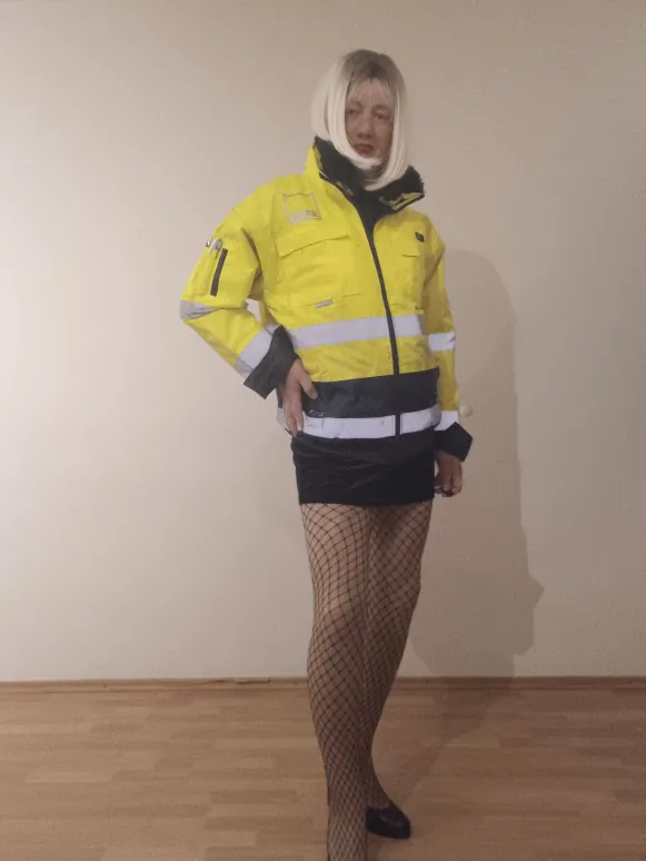 Mandy Winger (Osman Murat Yurdagil) BÄKO Sissy Exposed