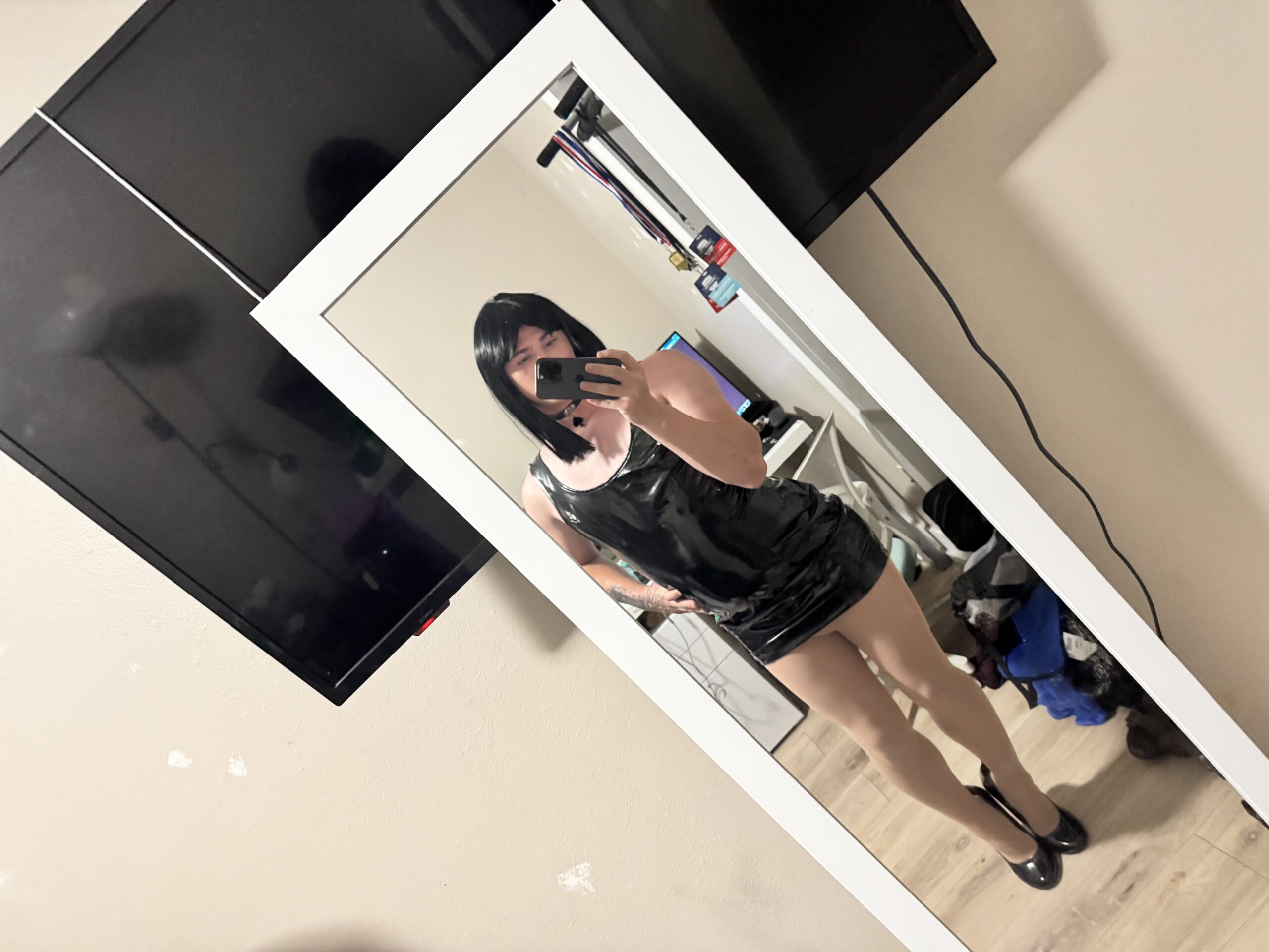 Cute dumb sissy craving exposure