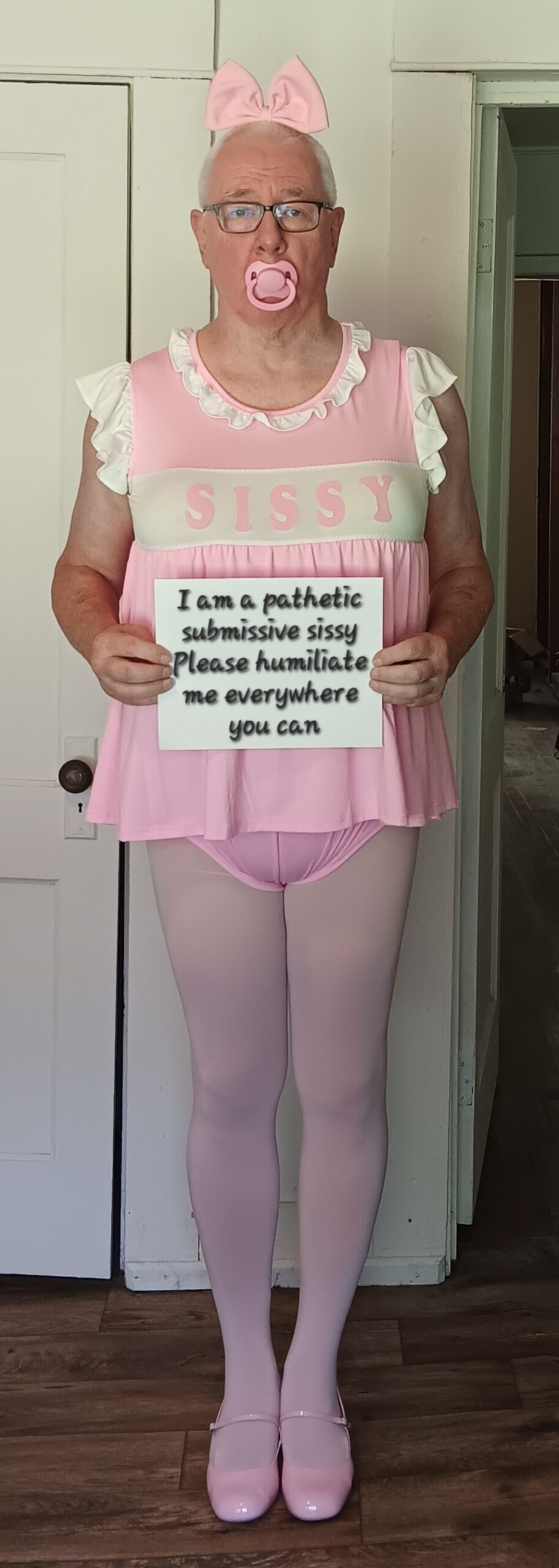 Pathetic submissive sissy