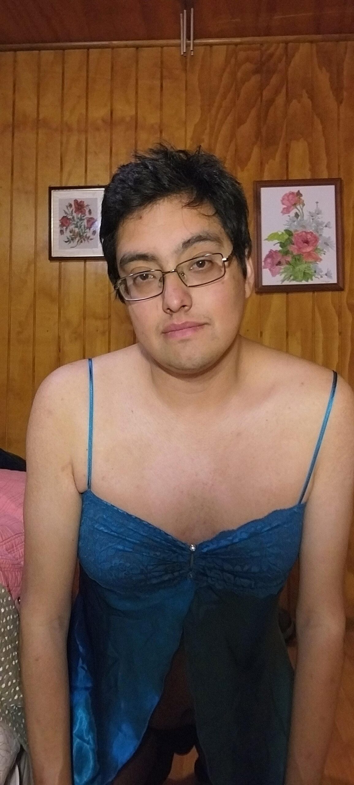 Sissyvivi exposed no makeup
