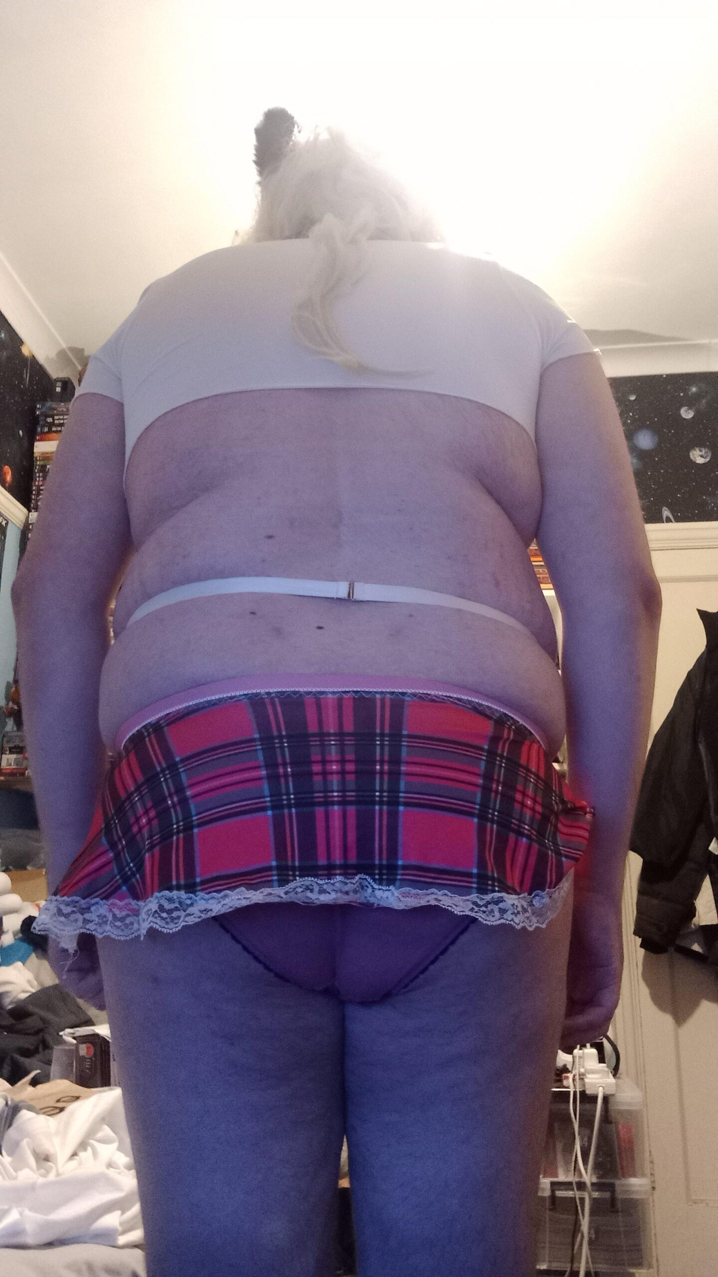 Sissy s1ut school girl making food