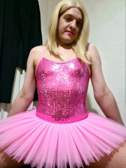 ~ Sissyandrea69 – more new pics