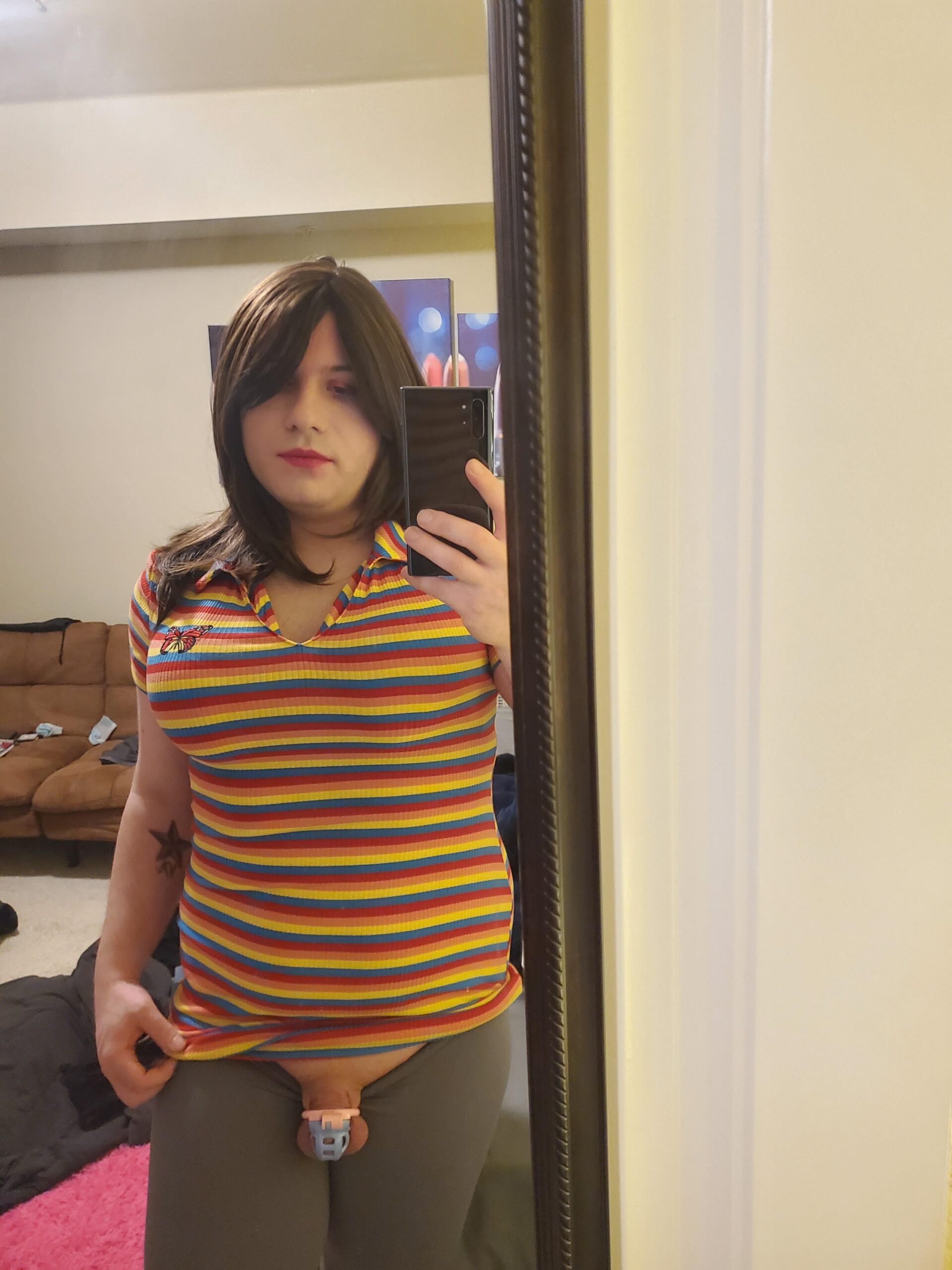 Alex Reynolds need some horny friends to make her lexy forever