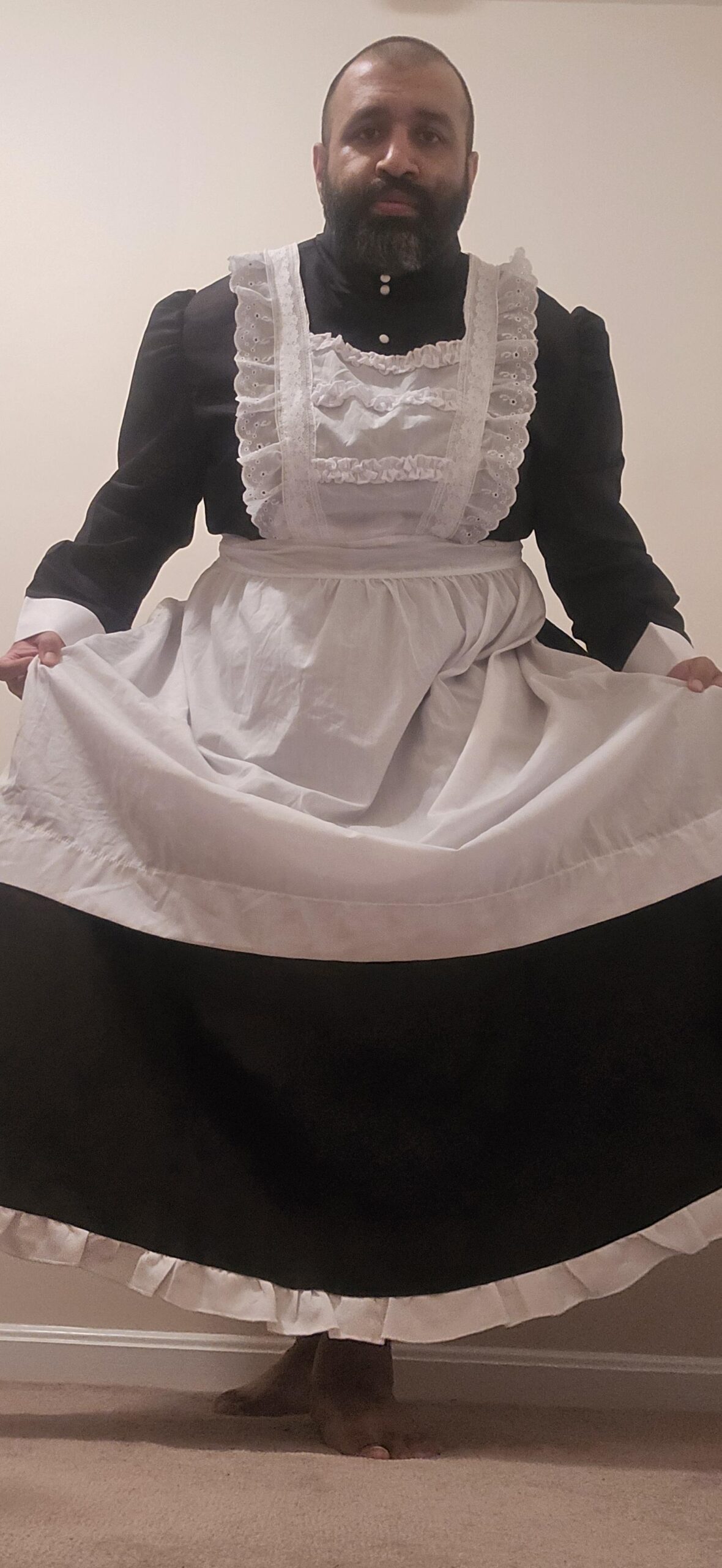Sissy Maid Erin