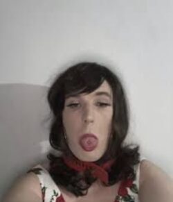 Expose this sissy