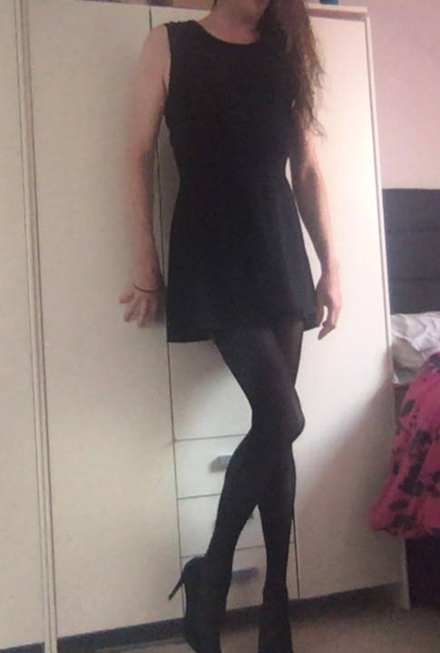 melissa sissy in tights/ pantyhose