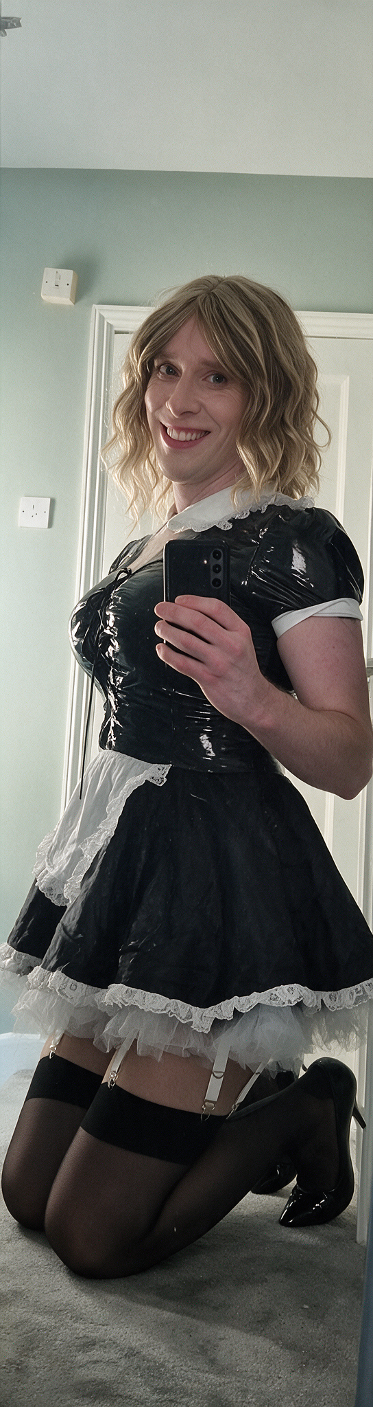 sissy maid michelle
