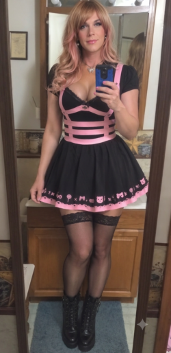 Sissy Alexis Gray