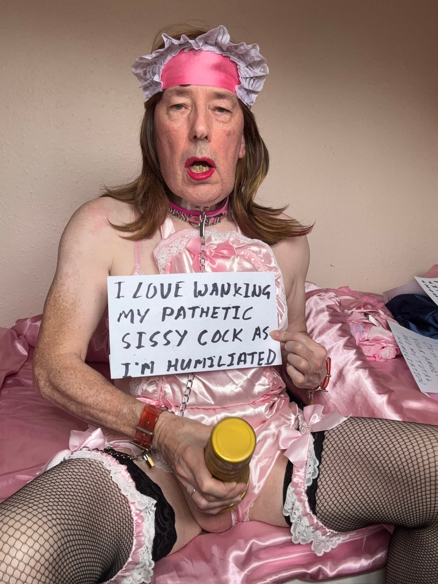 Sissy sl*t Joanna – The Signs Say It All