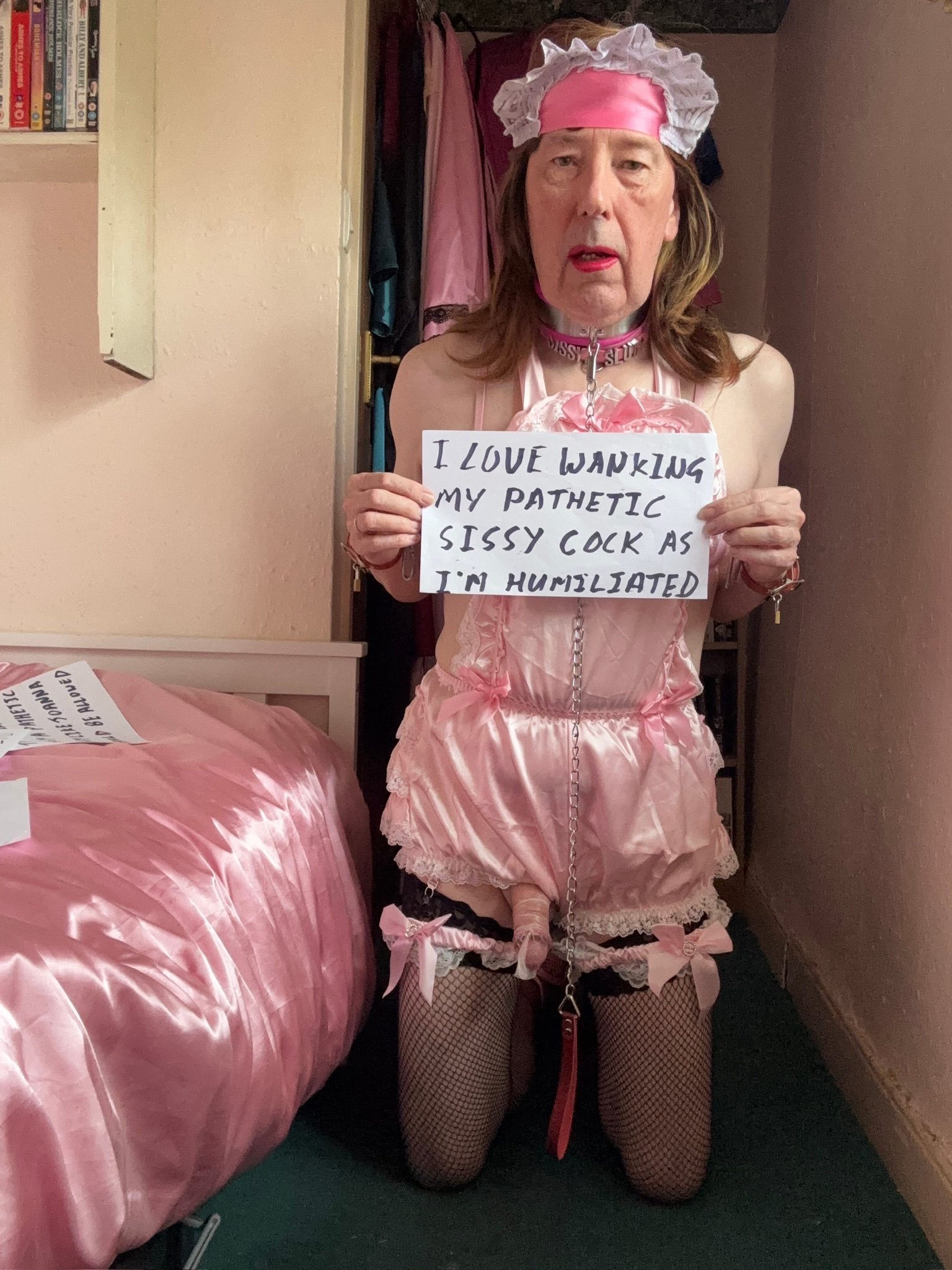 Sissy sl*t Joanna – The Signs Say It All