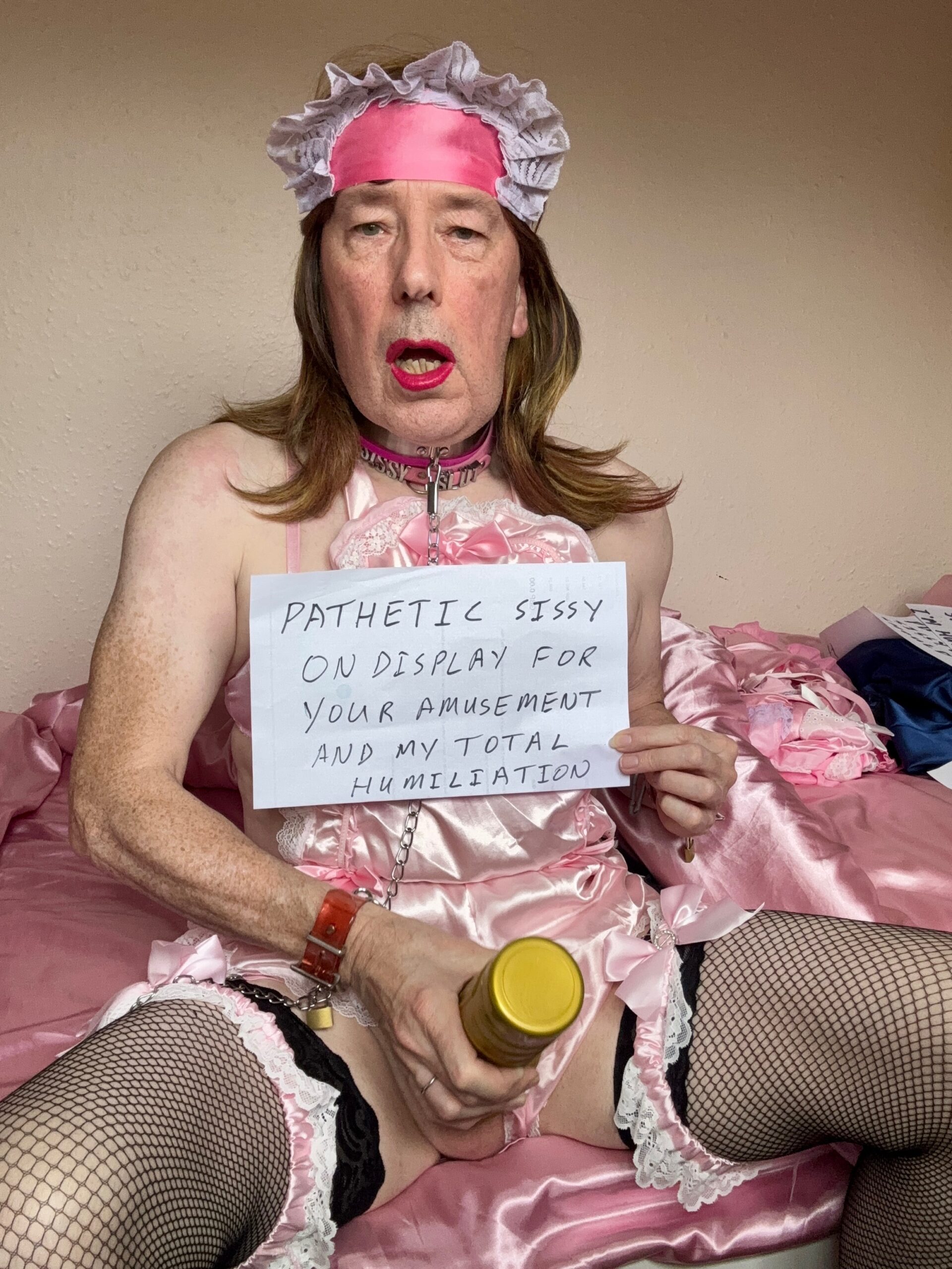 Sissy sl*t Joanna – The Signs Say It All
