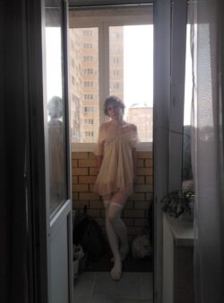 Ksenia sl*t on balcony