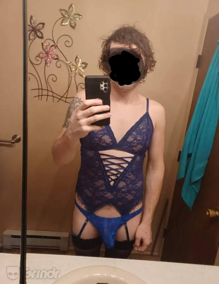 Closet sissy 🤎 daddies