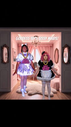 Exposure with my beautiful sissy mistress!