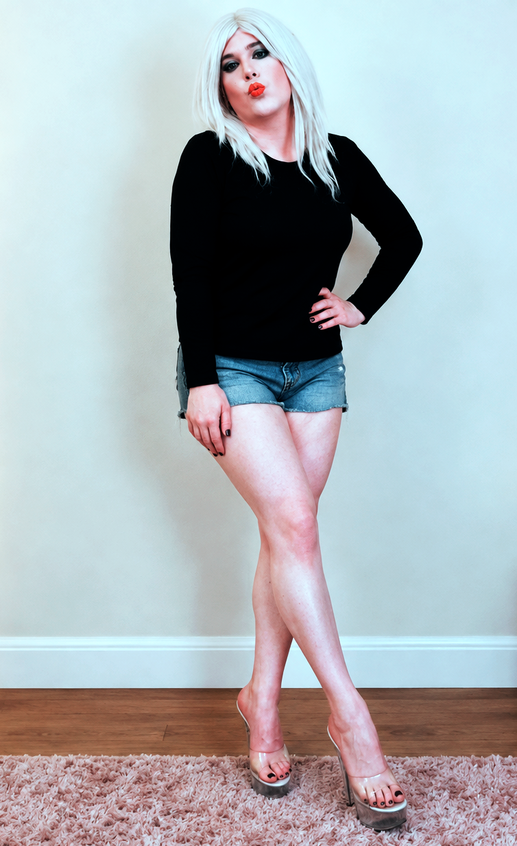 Sissy sl*t Michele