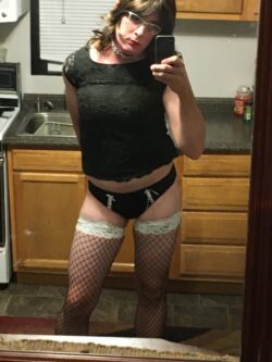 Sissy Lily