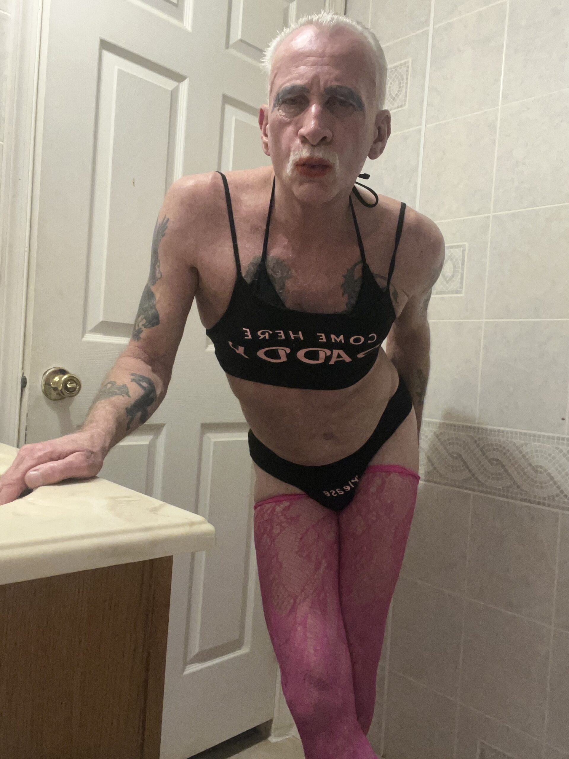 Sissy wants exposure