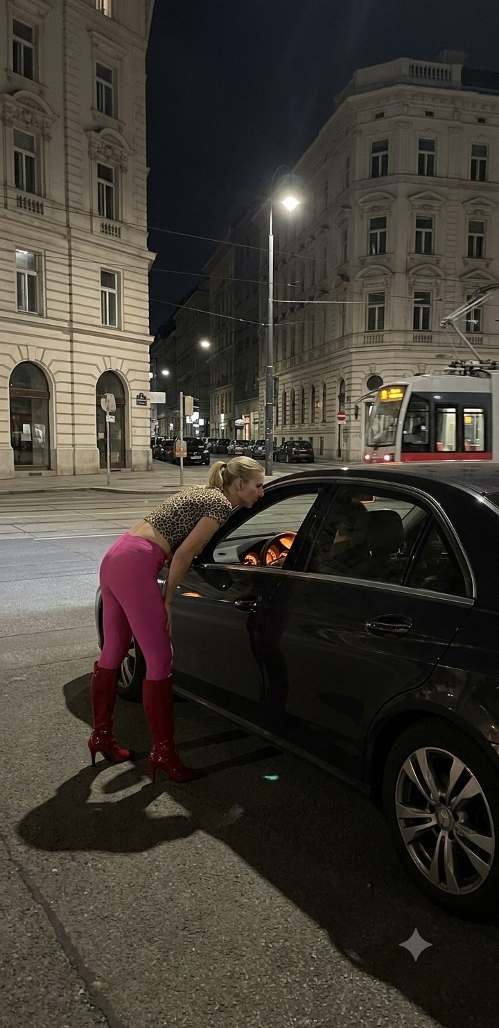 Eva Ispold-Seewald EXPOSED