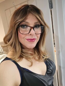 Locked little sissy Anna